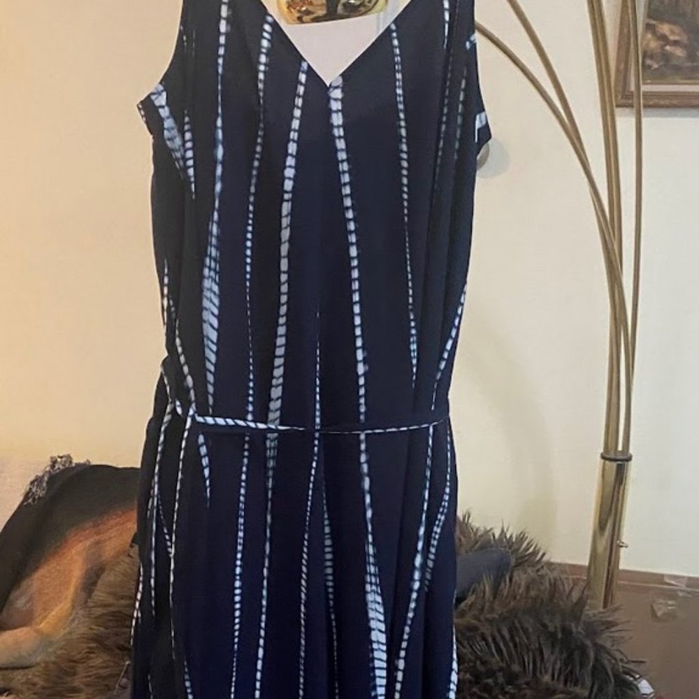 Long Beach Dress Navy with White Print